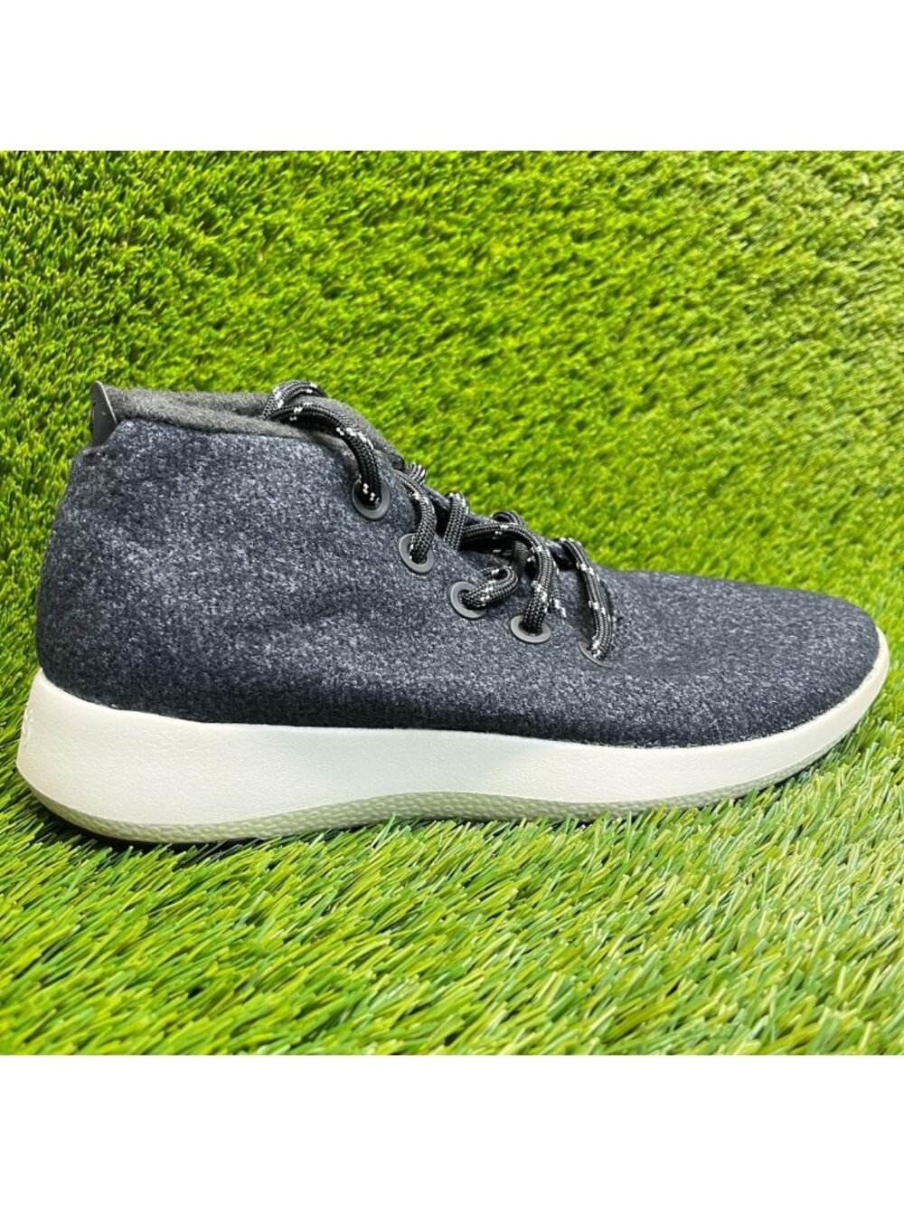 Allbirds Wool Runner Up Mizzle Mens Size 9 Dark Grey Athletic Shoes Sneakers